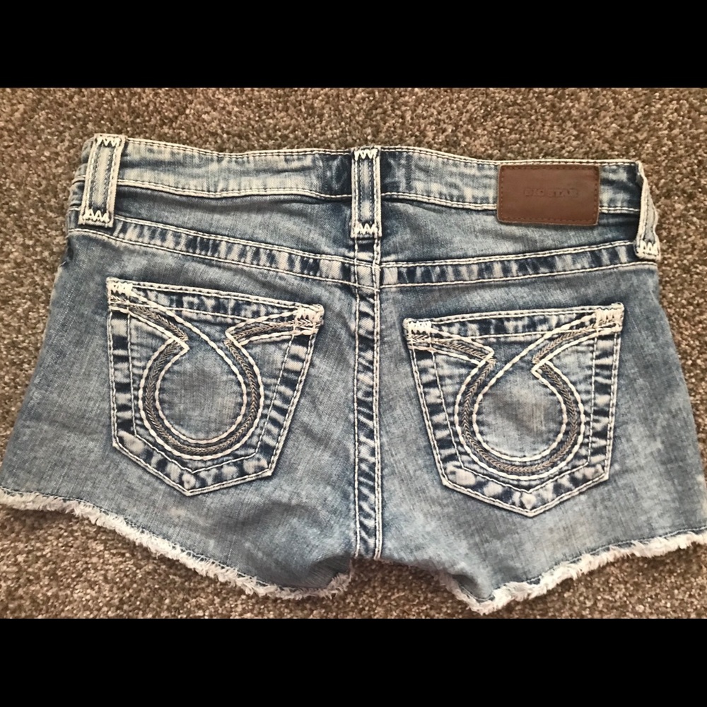 Big Star Shorts Sz. 26 Like New!